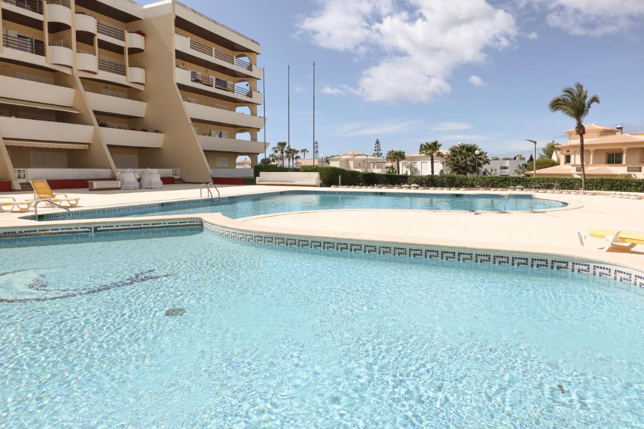 Apartamento Palmeira Gale - Beach - Pool - By Bedzy Albufeira Exterior foto